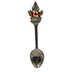Vintage Canadian Souvenir Spoon With Maple Leaf & Flag Design B39
